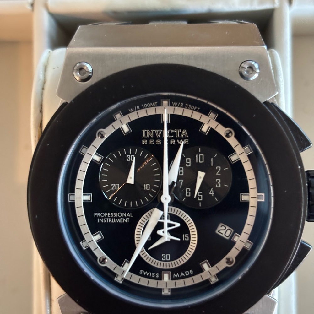 Invicta Reserve Men’s Swiss Chronograph Watch Black/Steel 1000ft
